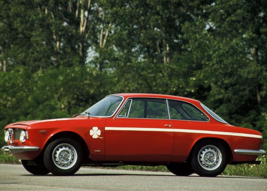  Alfa Romeo Giulia Sprint 1963 года  (фото 6 из 10)